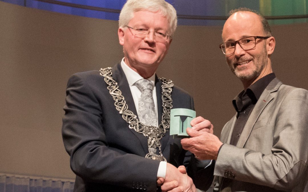 Nieuwe Koninklijke Harmonie ontvangt de Tilburg Trofee en Gouden Penning